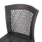 Set da pranzo Rai in vimini da 5 pezzi: marrone, per patio, resistente alle intemperie, struttura in ferro battuto, sedie impilabili, tavolo circolare