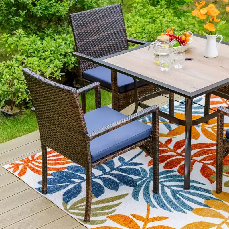 Set da pranzo da esterni 5 pezzi con tavolo quadrato in acacia da 36" e sedie - Captiva Designs