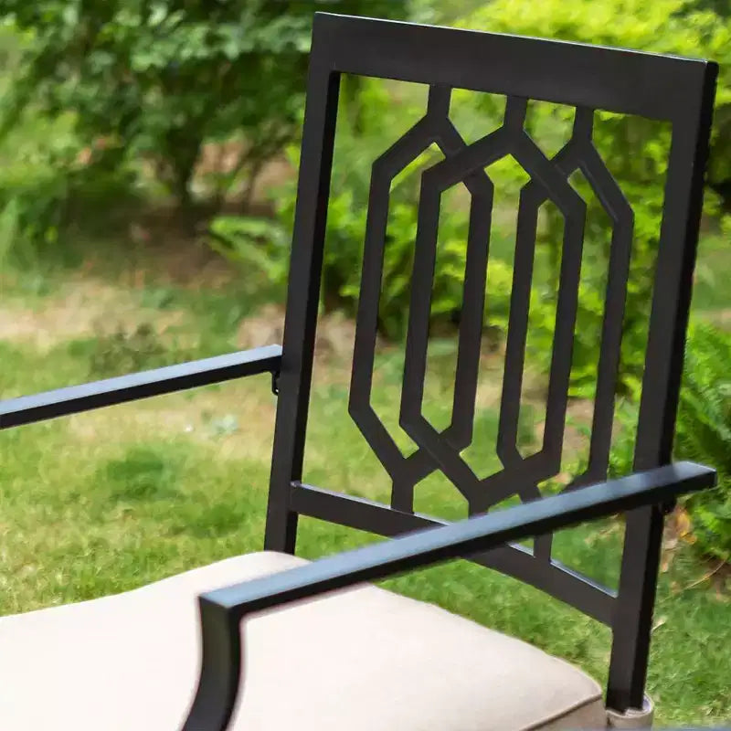 Ensemble de salle à manger de patio en fer forgé 3 pièces avec table carrée avec trou pour parasol et chaises pivotantes - Captiva Designs