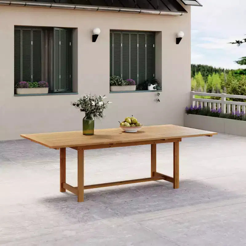 Set da pranzo rettangolare allungabile da patio Amazonia Lapa 7 pezzi in alluminio e legno con finitura in teak 100% nero