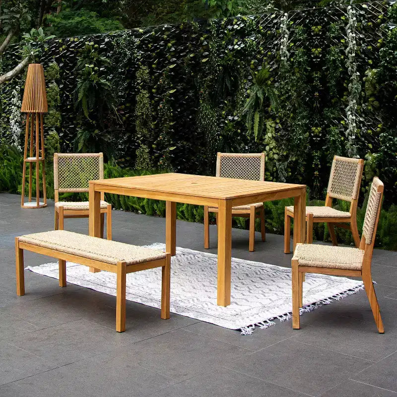 Ensemble de salle à manger d'extérieur 6 pièces en teck Sonoma Lane Azle avec osier tressé couleur miel – Résistant aux intempéries