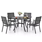 Set da pranzo da esterno da 5 pezzi con tavolo rotondo a doghe in metallo con foro per ombrellone - Captiva Designs: Sedie impilabili, resistenti alla ruggine