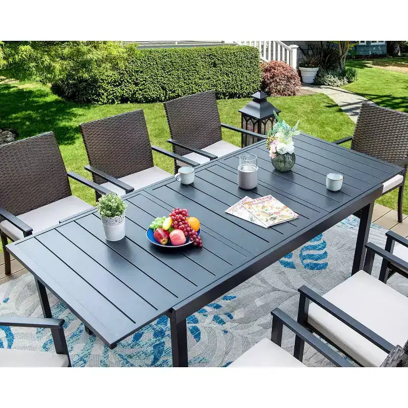 Set da pranzo da esterno 9 pz con tavolo allungabile e sedie in vimini - Beige - Captiva Designs: Telaio in acciaio verniciato a polvere, resistente alle intemperie