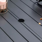 Set da pranzo da esterno 7 pezzi con sedie girevoli con cuscini e tavolo in acciaio con foro per ombrellone - Captiva Designs