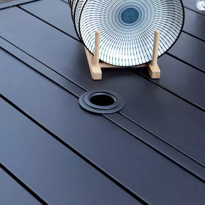 Set da pranzo da patio da 7 pezzi con tavolo rettangolare con foro per ombrellone da 1,57" e sedie con braccioli in alluminio - Captiva Designs