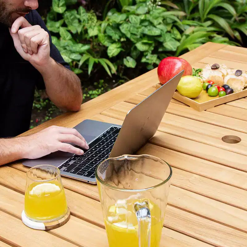 Sonoma Lane Azle Set da Pranzo per Esterni 3 Pezzi in Teak con Vimini Honey Twist - Resistente alle Intemperie