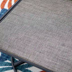 Set da pranzo da 5 pezzi per patio con tavolo quadrato da 28" con braciere a gas e sedie girevoli con braccioli - Captiva Designs: Posti a sedere per esterni, resistenti alla ruggine