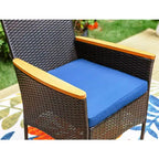 Set da pranzo da esterno 5 pezzi con sedie in vimini con cuscini e tavolo rotondo in metallo con foro per ombrellone - Blu - Captiva Designs
