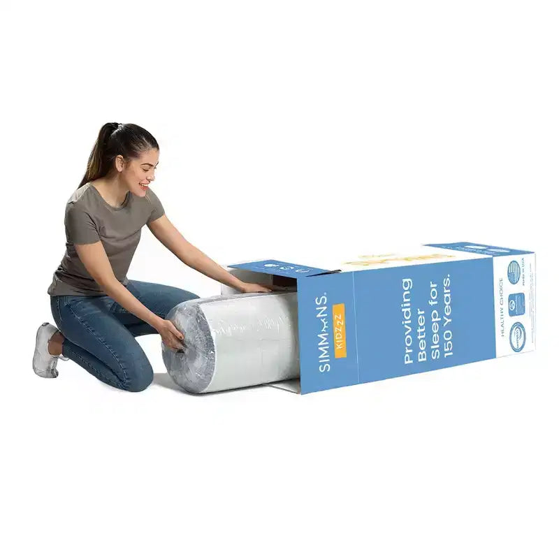 Materasso per culla e lettino Simmons Kids a doppia faccia - Radiant Sky: schiuma solida ad alta densità, rivestimento impermeabile, 3,8 kg