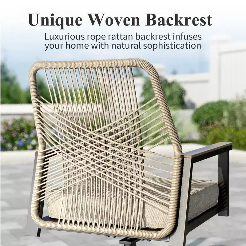 Captiva Designs Set da pranzo da esterno 5 pezzi con tavolo rotondo in acciaio con piano a doghe e sedie in rattan beige con cuscini spessi