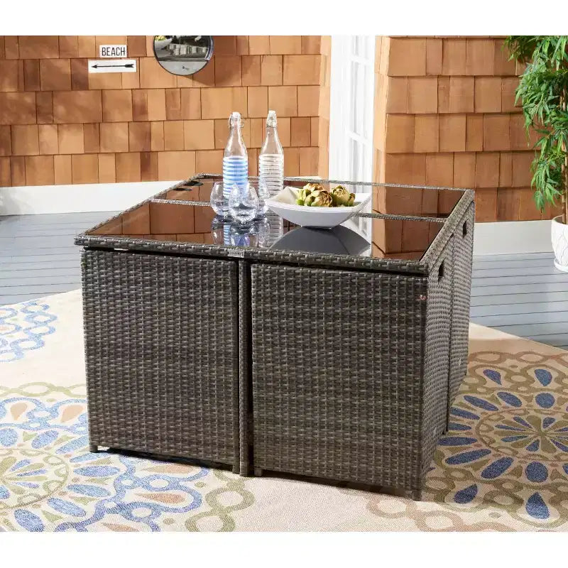 Set da pranzo per esterni Enerson - Per interni/esterni - PAT7523 - Safavieh