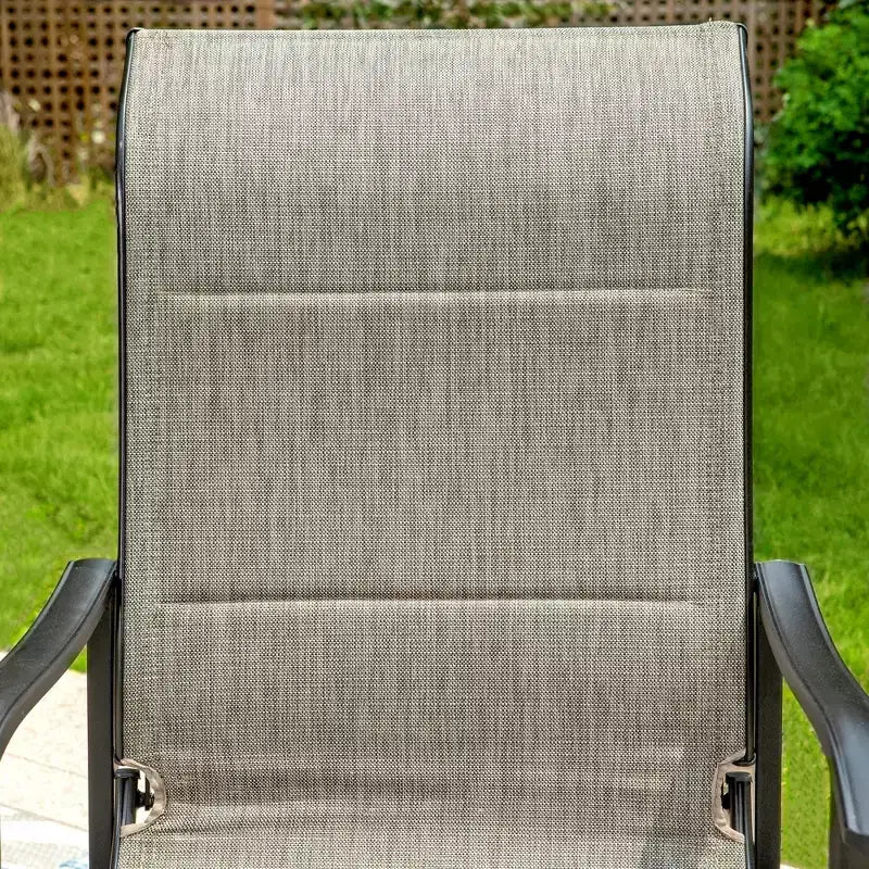 Captiva Designs Set da 7 Pezzi da Giardino Tavolo Rotondo in Acciaio Nero a Doghe con Foro per Ombrellone e Sedie in Textilene Marrone Grigio