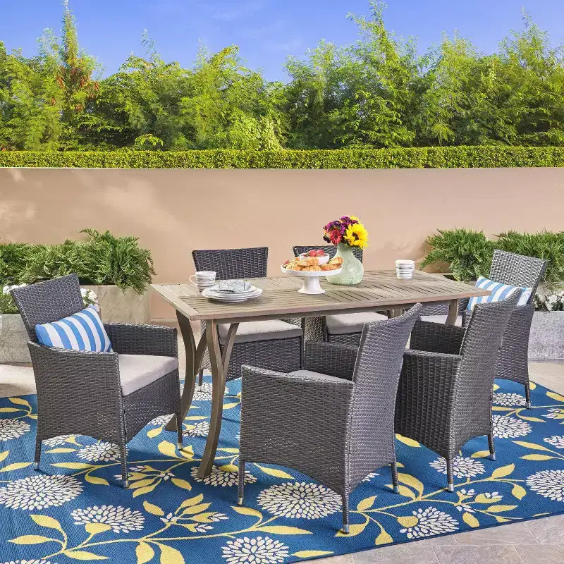Christopher Knight Home Zain Set da Pranzo da Esterno a 7 Pezzi in Legno di Acacia e Vimini con Cuscini