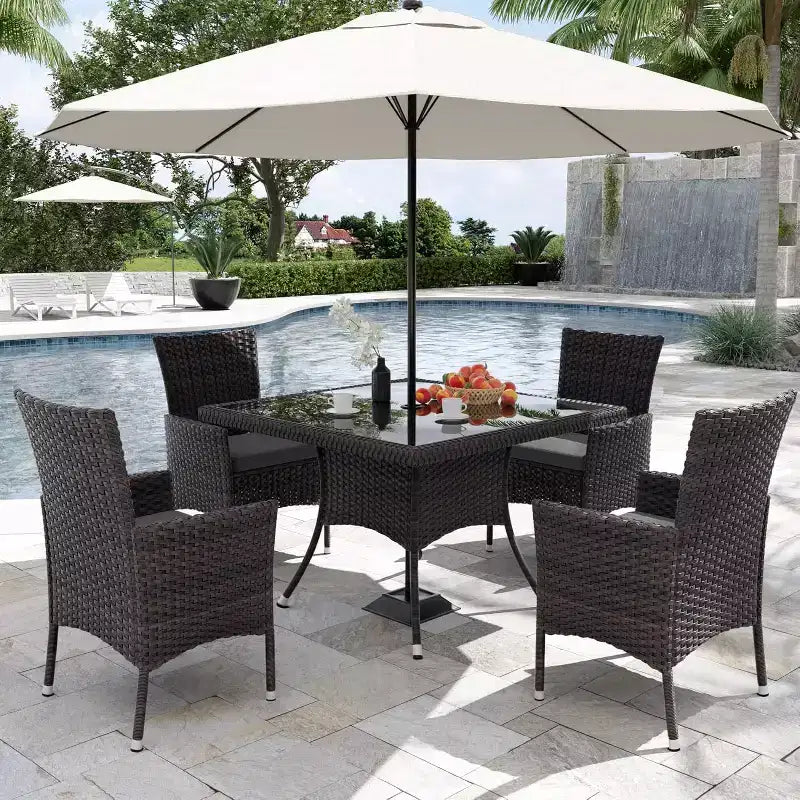 ALAULM Set di Mobili da Giardino per Esterni, Set Tavolo e Sedie da Pranzo in Rattan Intrecciato per Patio, Tavolo Quadrato con Piano in Vetro Temperato e Set Ombrellone