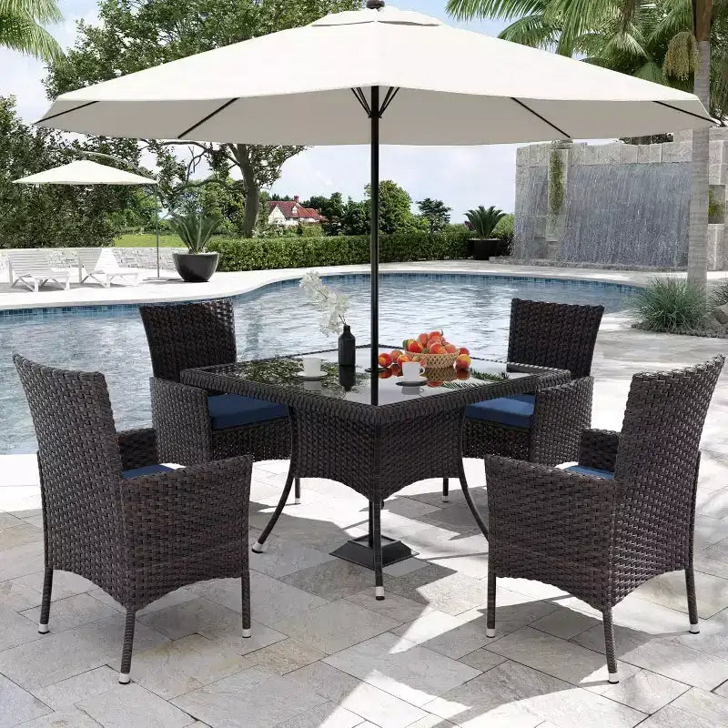 ALAULM Set di Mobili da Giardino per Esterni, Set Tavolo e Sedie da Pranzo in Rattan Intrecciato per Patio, Tavolo Quadrato con Piano in Vetro Temperato e Set Ombrellone