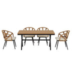 Set da esterno contemporaneo Whisen con sedie in rattan PE e tavolo in legno plastico, adatto per giardini e prati