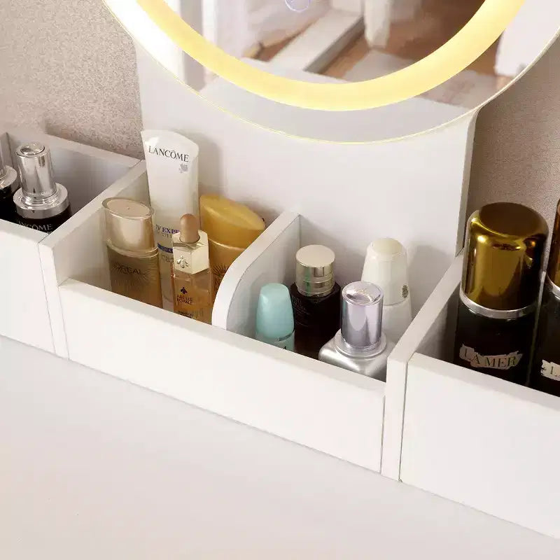 Scrivania da trucco da 47 pollici con specchio grande, tavolo da toeletta con stazione di ricarica, mobile da trucco con 5 cassetti e armadietto per camera da letto