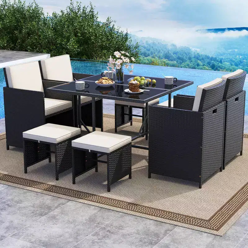 Costway Ensemble de salle à manger de patio 9 pièces avec table en verre trempé et coussins amovibles de pouf blanc cassé/beige