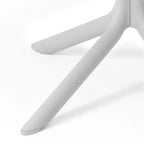 Set da tavolo da pranzo rotondo moderno a 5 pezzi WestinTrends Playa con sedie da pranzo impilabili per patio