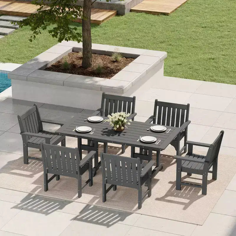 Set da pranzo da esterno WestinTrends Malibu a 7 pezzi in HDPE con tavolo e sedie