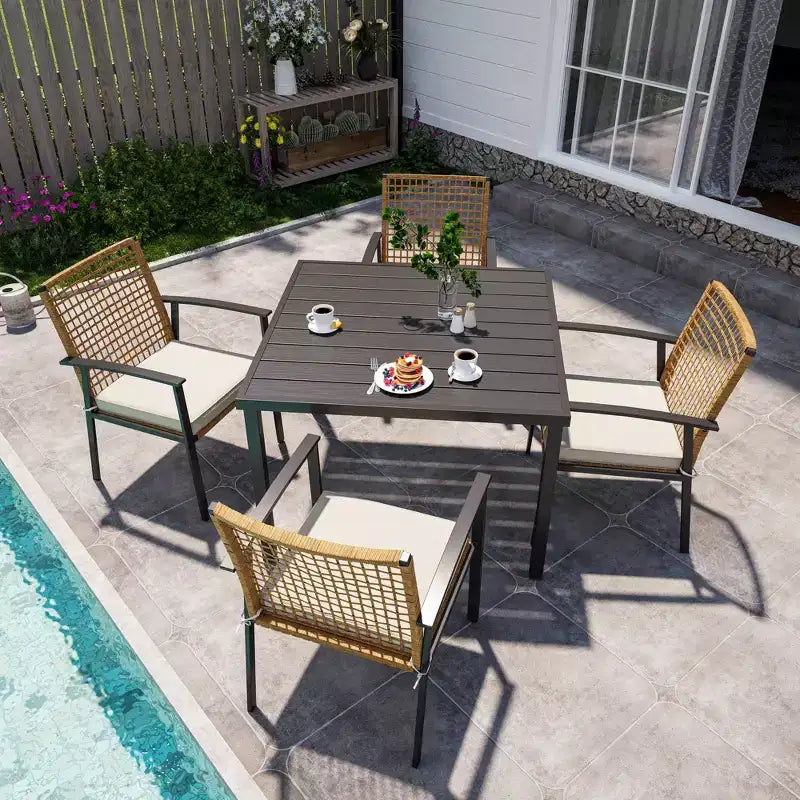 LAUSAINT HOME Set da pranzo da esterno in rattan da 5 pezzi Tavolo e sedie da esterno in rattan per cortile, giardino e bordo piscina