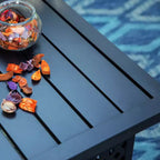 Captiva Designs Tavolo da pranzo quadrato e sedie con braccioli in acciaio per esterni con piano a doghe, set da 3 pezzi