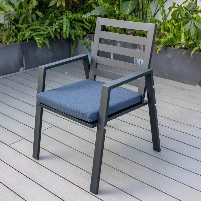 Ensemble de repas 7 pièces LesiureMod Chelsea - Table de salle à manger extérieure en aluminium avec trou pour parasol et chaises à accoudoirs avec coussin