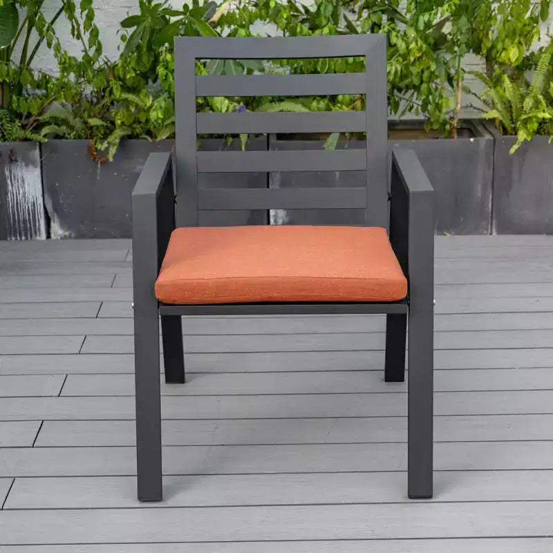 Ensemble de repas 7 pièces LesiureMod Chelsea - Table de salle à manger extérieure en aluminium avec trou pour parasol et chaises à accoudoirs avec coussin