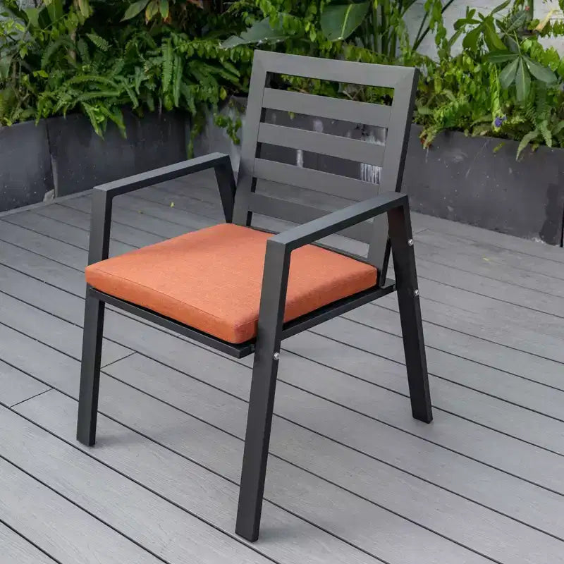 Ensemble de repas 7 pièces LesiureMod Chelsea - Table de salle à manger extérieure en aluminium avec trou pour parasol et chaises à accoudoirs avec coussin