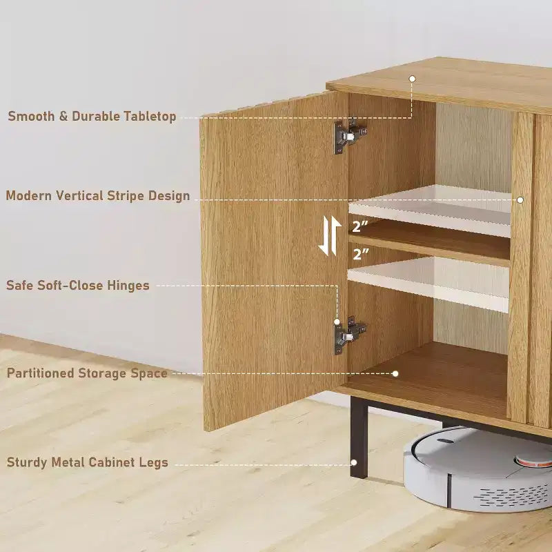 Credenza a buffet con ante a coste e vani contenitori, mobile contenitore in legno indipendente