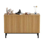 Credenza a buffet con ante a coste e vani contenitori, mobile contenitore in legno indipendente