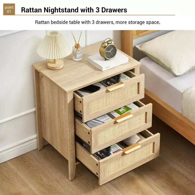 Comodino in Rattan, Comodino Boho con 3 Cassetti e Ripiano portaoggetti, Comodino con Robuste Gambe in Legno per Camera dei Bambini, Stile Rustico, Camera da Letto