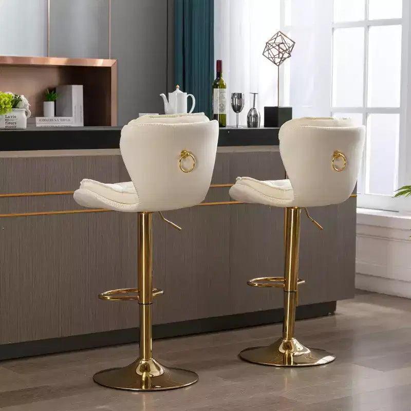 Okak Chic Tabourets de Bar en Velours Hauteur de Comptoir, Lot de 2, Tabourets de Bar Pivotants avec Réglage Mécanique de la Hauteur, Dossier Capitonnée et Repose-Pieds Chromé