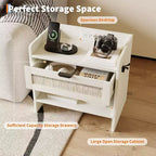 Comodino in Rattan, Comodino Boho con 2 Cassetti Contenitori, Tavolino da Salotto, Tavolino Laterale per Camera da Leto, Ufficio, Soggiorno