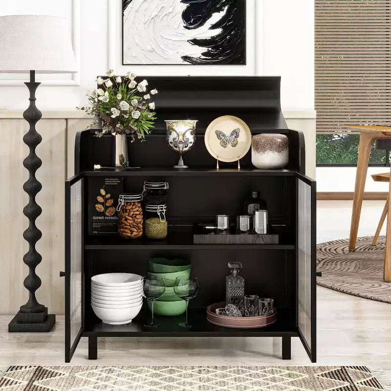 Credenza moderna nera, mobile con piano a ribalta e struttura in acciaio e ante in vetro temperato, credenza in stile antico per cucina o sala da pranzo
