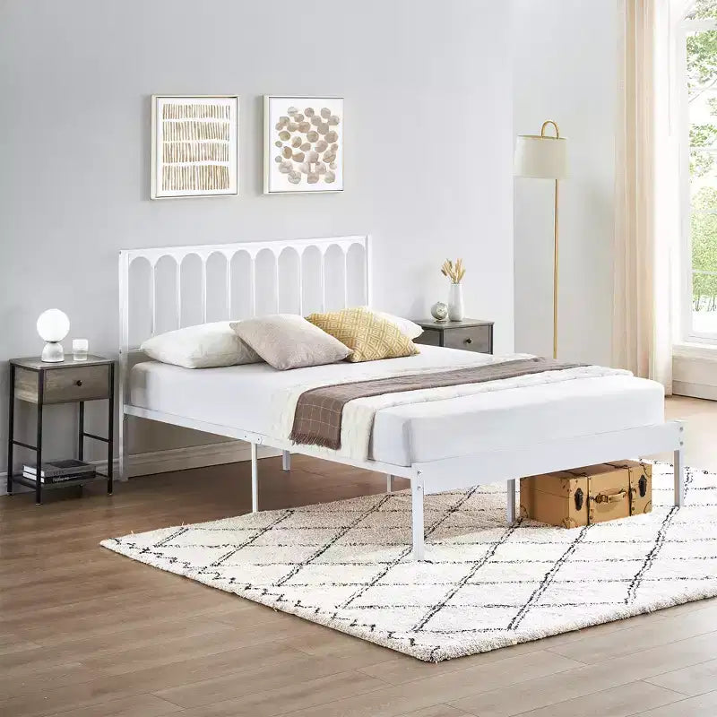 Struttura letto matrimoniale con piattaforma, struttura letto in metallo con testiera, 32 cm di spazio di archiviazione sottostante, non necessita di rete a molle, silenzioso, nero