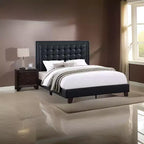 Letto Queen Royal Hampton Modern con piattaforma, rivestimento con trapuntatura profonda, similpelle nera