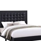 Letto Queen Royal Hampton Modern con piattaforma, rivestimento con trapuntatura profonda, similpelle nera