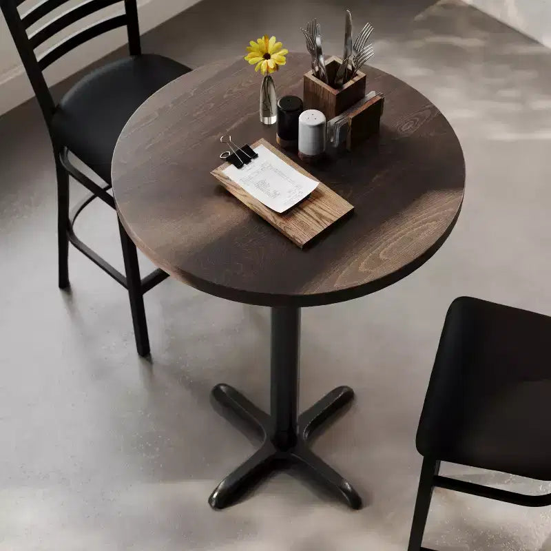 Flash Furniture Bennett Piano Tavolo Commerciale Rotondo in Legno Massello per Interni con Base a X in Ghisa Resistente alla Ruggine Altezza Bar 22 x 22