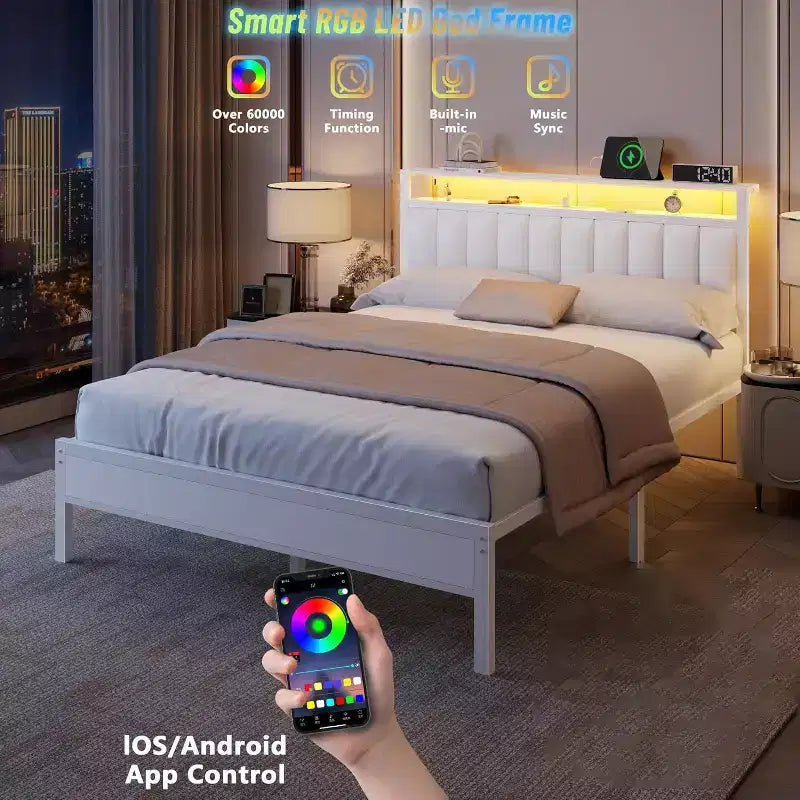 Cadre de lit blanc Queen Size avec lumières LED Station de charge Tête de lit rembourrée en similicuir avec étagère Plateforme sans sommier Moderne
