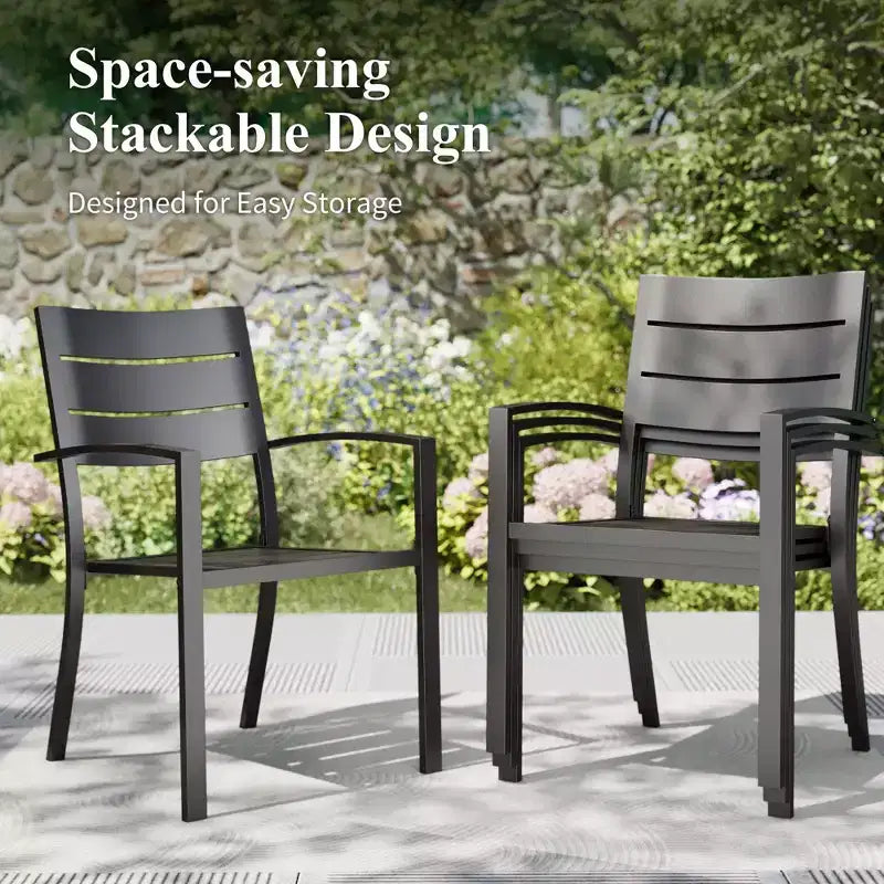 Captiva Designs Set da pranzo 8 pezzi: tavolo in acciaio con ripiano a doghe e sedie in metallo con schienale a righe, con ombrellone da mercato