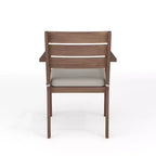 Set da patio in alluminio Martha Stewart Bedford da 5 pezzi, 4 poltrone da pranzo impilabili con cuscini, tavolo rotondo con base a cavalletto da 36 pollici, finitura spazzolata effetto legno