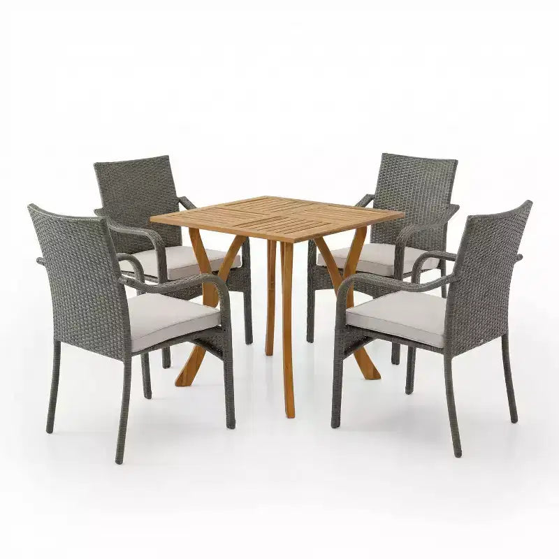 Christopher Knight Home Jose Ensemble de 5 chaises de patio modernes en fer avec design en rotin PE et table à manger en acacia