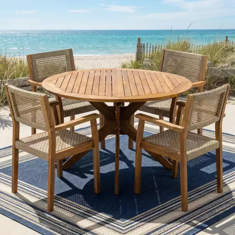 Christopher Knight Home Lucian Ensemble repas 5 pièces de jardin style ferme en bois d'acacia et osier avec coussins et table à lattes