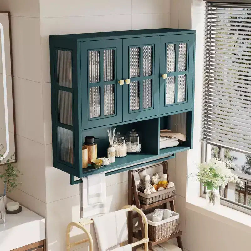 Mobiletto da parete per bagno, mobiletto da parete in legno a 3 ante con spazio portaoggetti aperto e nascosto, armadietto dei medicinali con anta in vetro e portasciugamani