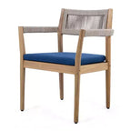 Set da pranzo da esterno con piedistallo rotondo, tavolo in legno di acacia a 5 pezzi con piano a doghe e 4 sedie con schienale intrecciato con cuscini per patio-Panipeachy