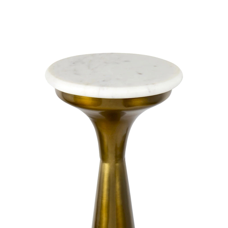 Tavolino da salotto/bar retrò Mid-Century Glam in metallo Vince 22.25 con ripiano in marmo, oro/bianco, di JONATHAN Y
