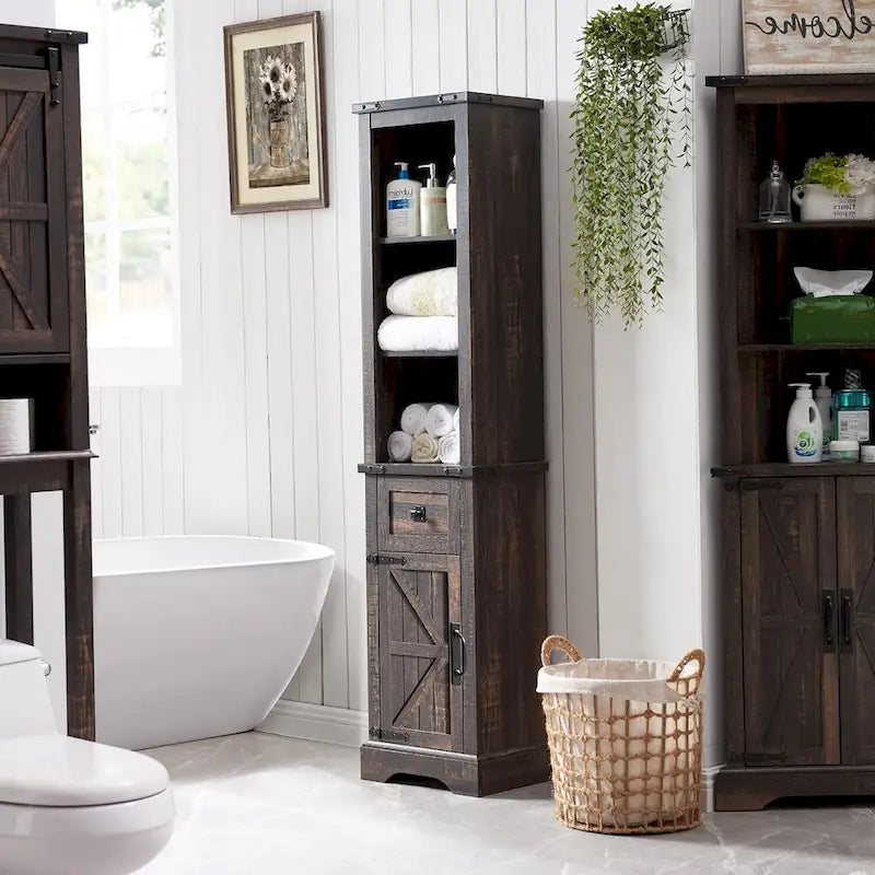 Meuble de rangement étroit de salle de bain de style ferme, Meuble de rangement de 68 po de hauteur