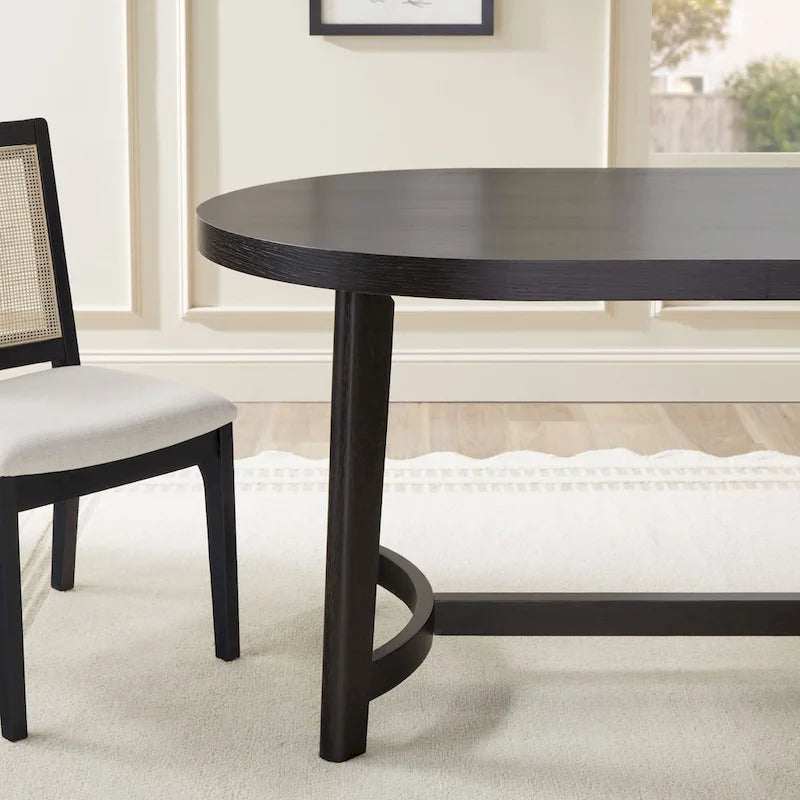Tavolo da pranzo ovale Middlebrook Modern Rustic in legno massello di rovere da 70 pollici