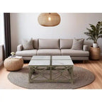 Table basse Agas, plateau carré 102 cm en véritable marbre blanc, structure géométrique en bois de manguier gris cendré sablé et délavé